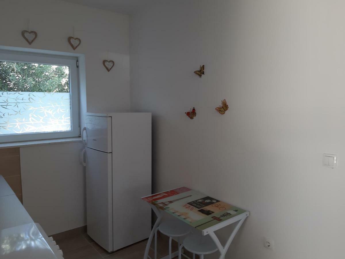Apartment Butterfly Split - For Rest And Relaxation ภายนอก รูปภาพ